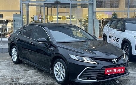 Toyota Camry, 2021 год, 2 997 000 рублей, 3 фотография