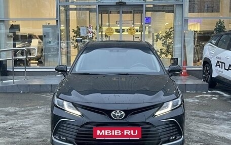 Toyota Camry, 2021 год, 2 997 000 рублей, 2 фотография