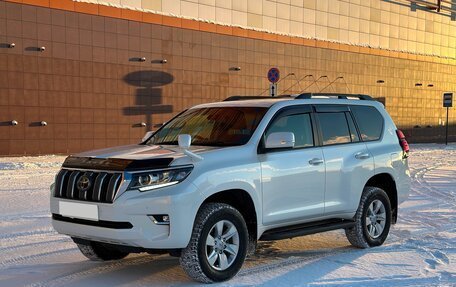 Toyota Land Cruiser Prado 150 рестайлинг 2, 2017 год, 4 100 000 рублей, 1 фотография