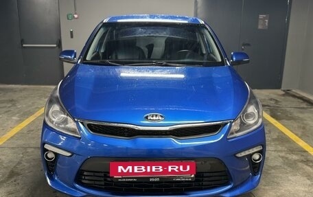 KIA Rio IV, 2018 год, 1 749 000 рублей, 2 фотография