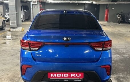 KIA Rio IV, 2018 год, 1 749 000 рублей, 6 фотография