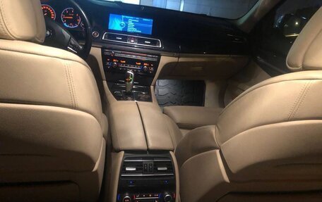 BMW 7 серия, 2009 год, 1 600 000 рублей, 10 фотография