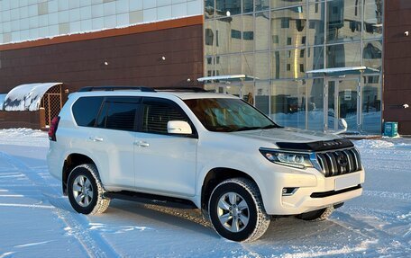 Toyota Land Cruiser Prado 150 рестайлинг 2, 2017 год, 4 100 000 рублей, 3 фотография