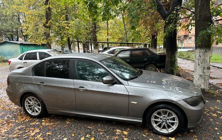 BMW 3 серия, 2010 год, 1 299 000 рублей, 12 фотография