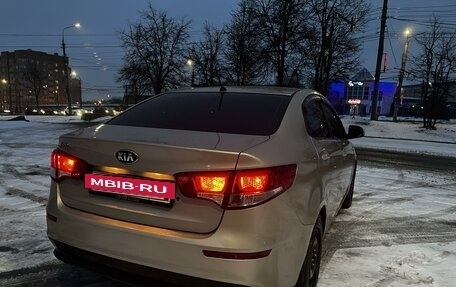 KIA Rio III рестайлинг, 2015 год, 1 050 000 рублей, 4 фотография