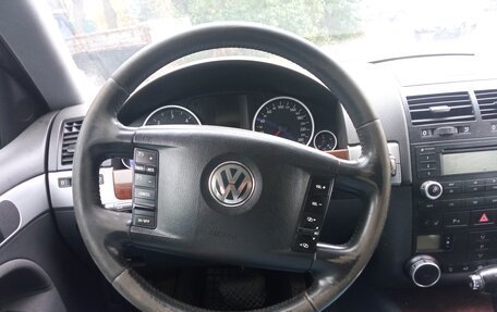 Volkswagen Touareg III, 2007 год, 700 000 рублей, 1 фотография