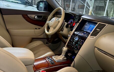 Infiniti FX II, 2010 год, 2 150 000 рублей, 9 фотография