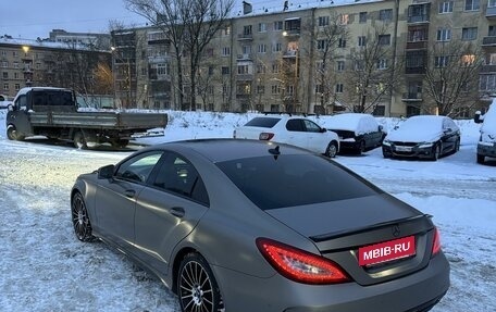 Mercedes-Benz CLS, 2015 год, 3 500 000 рублей, 13 фотография