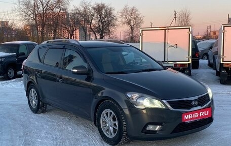 KIA cee'd I рестайлинг, 2011 год, 730 000 рублей, 3 фотография