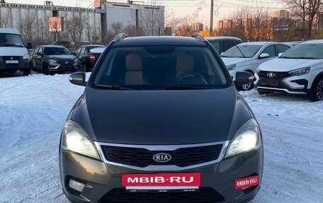 KIA cee'd I рестайлинг, 2011 год, 730 000 рублей, 2 фотография