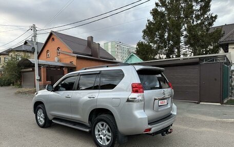 Toyota Land Cruiser Prado 150 рестайлинг 2, 2011 год, 3 299 000 рублей, 6 фотография