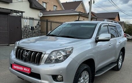 Toyota Land Cruiser Prado 150 рестайлинг 2, 2011 год, 3 299 000 рублей, 5 фотография