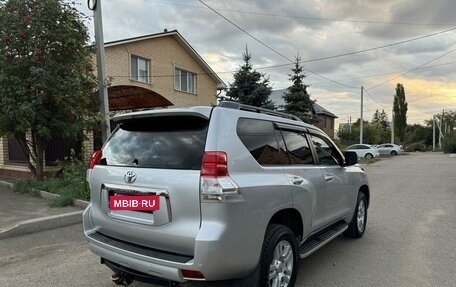 Toyota Land Cruiser Prado 150 рестайлинг 2, 2011 год, 3 299 000 рублей, 7 фотография