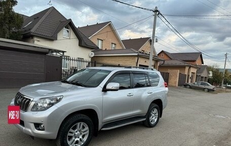 Toyota Land Cruiser Prado 150 рестайлинг 2, 2011 год, 3 299 000 рублей, 9 фотография