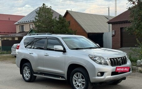 Toyota Land Cruiser Prado 150 рестайлинг 2, 2011 год, 3 299 000 рублей, 2 фотография