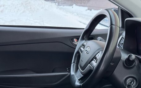 Hyundai Solaris II рестайлинг, 2018 год, 1 030 000 рублей, 10 фотография