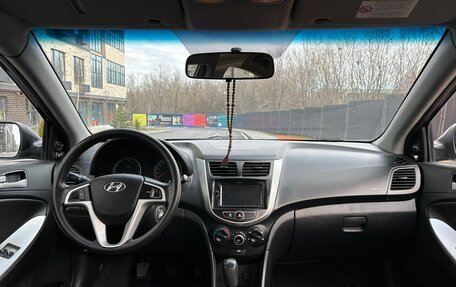 Hyundai Solaris II рестайлинг, 2012 год, 917 000 рублей, 19 фотография