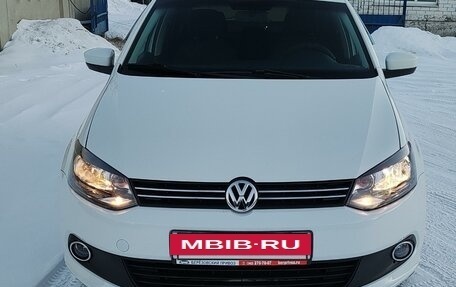 Volkswagen Polo VI (EU Market), 2014 год, 1 070 000 рублей, 2 фотография