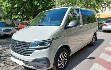 Volkswagen Multivan T6 рестайлинг, 2020 год, 5 950 000 рублей, 14 фотография