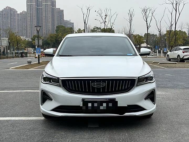 Geely Emgrand, 2022 год, 1 227 000 рублей, 2 фотография