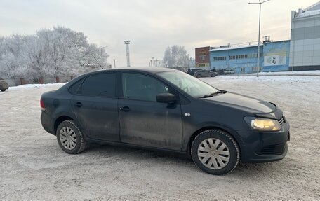 Volkswagen Polo VI (EU Market), 2011 год, 555 000 рублей, 3 фотография