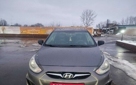 Hyundai Solaris II рестайлинг, 2012 год, 830 000 рублей, 6 фотография