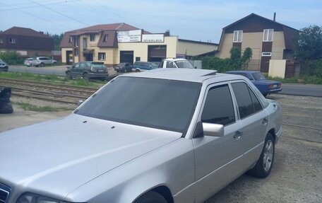 Mercedes-Benz E-Класс, 1994 год, 850 000 рублей, 23 фотография