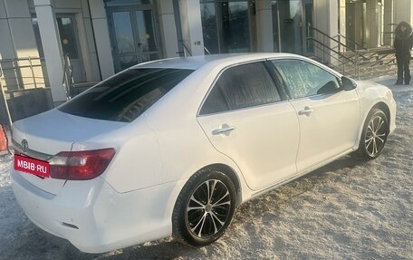 Toyota Camry, 2013 год, 2 000 000 рублей, 3 фотография