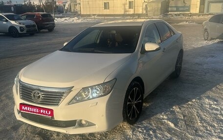 Toyota Camry, 2013 год, 2 000 000 рублей, 7 фотография