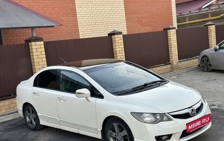 Honda Civic VIII, 2009 год, 700 000 рублей, 2 фотография