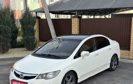 Honda Civic VIII, 2009 год, 700 000 рублей, 4 фотография