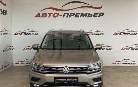 Volkswagen Tiguan II, 2018 год, 2 580 000 рублей, 2 фотография