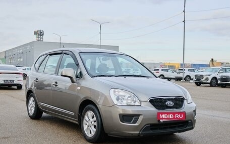 KIA Carens III (RP), 2010 год, 835 000 рублей, 3 фотография