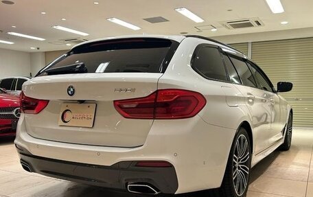 BMW 5 серия, 2019 год, 2 563 333 рублей, 8 фотография