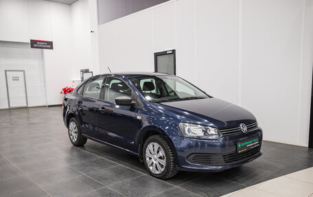 Volkswagen Polo VI (EU Market), 2013 год, 800 000 рублей, 3 фотография