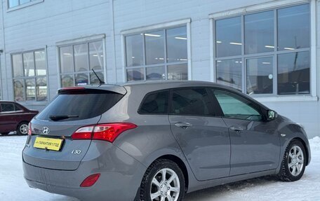 Hyundai i30 II рестайлинг, 2012 год, 940 000 рублей, 10 фотография