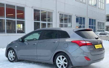 Hyundai i30 II рестайлинг, 2012 год, 940 000 рублей, 13 фотография