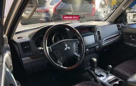 Mitsubishi Pajero IV, 2008 год, 1 099 000 рублей, 9 фотография