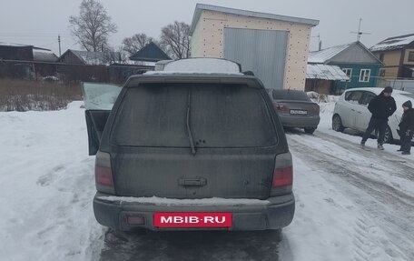 Subaru Forester, 1998 год, 300 000 рублей, 4 фотография