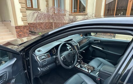 Toyota Camry, 2016 год, 2 650 000 рублей, 7 фотография