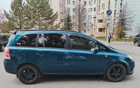 Opel Zafira B, 2007 год, 529 999 рублей, 2 фотография