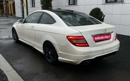 Mercedes-Benz C-Класс, 2012 год, 1 800 000 рублей, 3 фотография