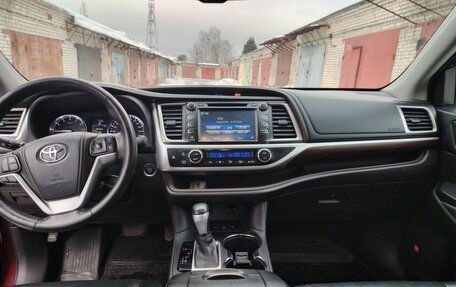 Toyota Highlander III, 2014 год, 3 500 000 рублей, 10 фотография