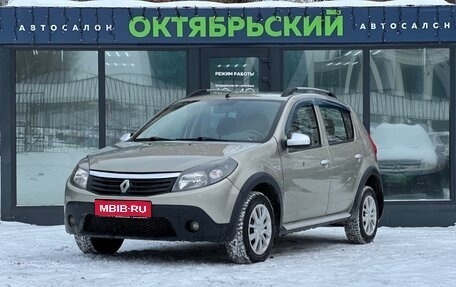 Renault Sandero I, 2012 год, 869 000 рублей, 1 фотография