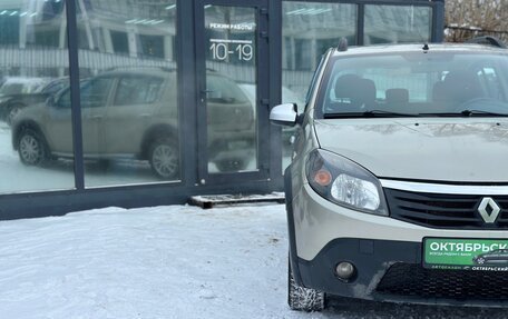 Renault Sandero I, 2012 год, 869 000 рублей, 3 фотография