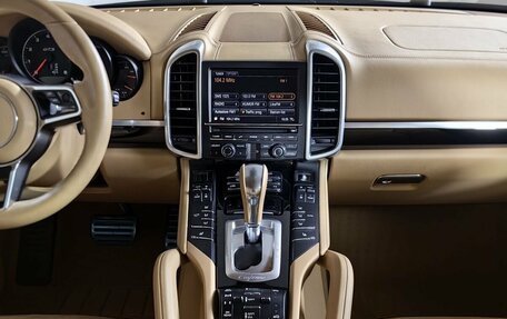 Porsche Cayenne III, 2016 год, 6 497 000 рублей, 10 фотография