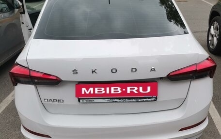 Skoda Rapid II, 2020 год, 1 000 000 рублей, 2 фотография