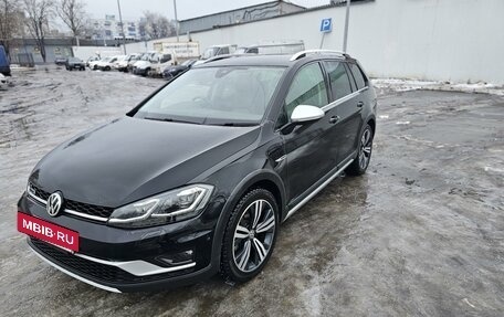 Volkswagen Golf VII, 2019 год, 2 750 000 рублей, 2 фотография