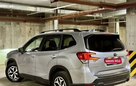 Subaru Forester, 2018 год, 2 750 000 рублей, 9 фотография