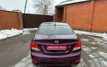 Hyundai Solaris II рестайлинг, 2012 год, 850 000 рублей, 4 фотография